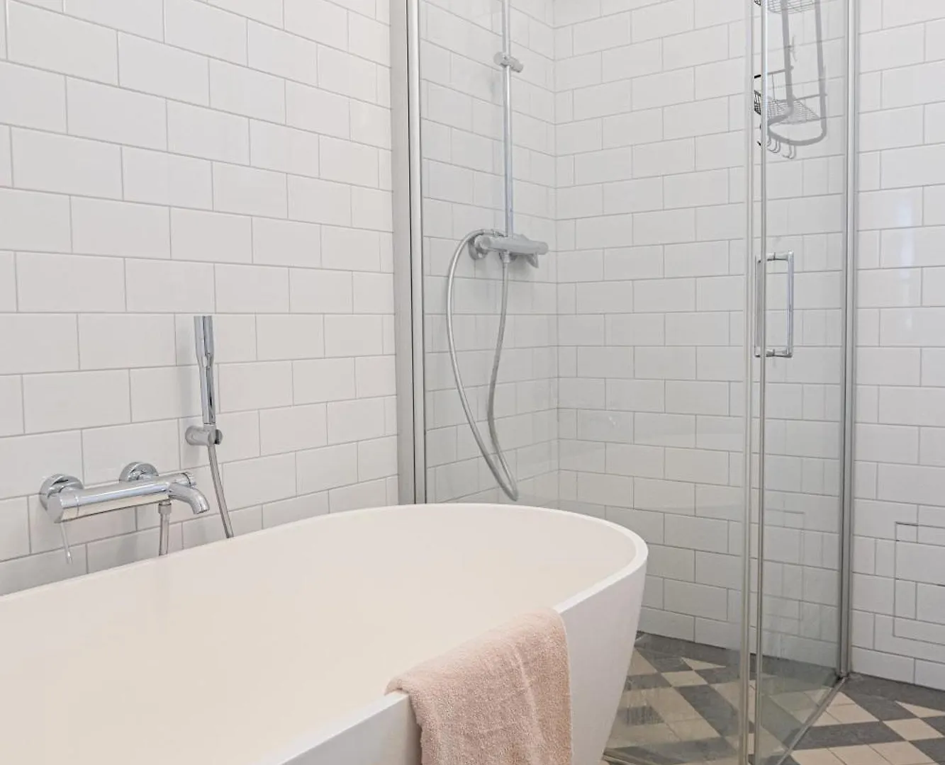 Spacious Apartment Near Prague Castle República Checa